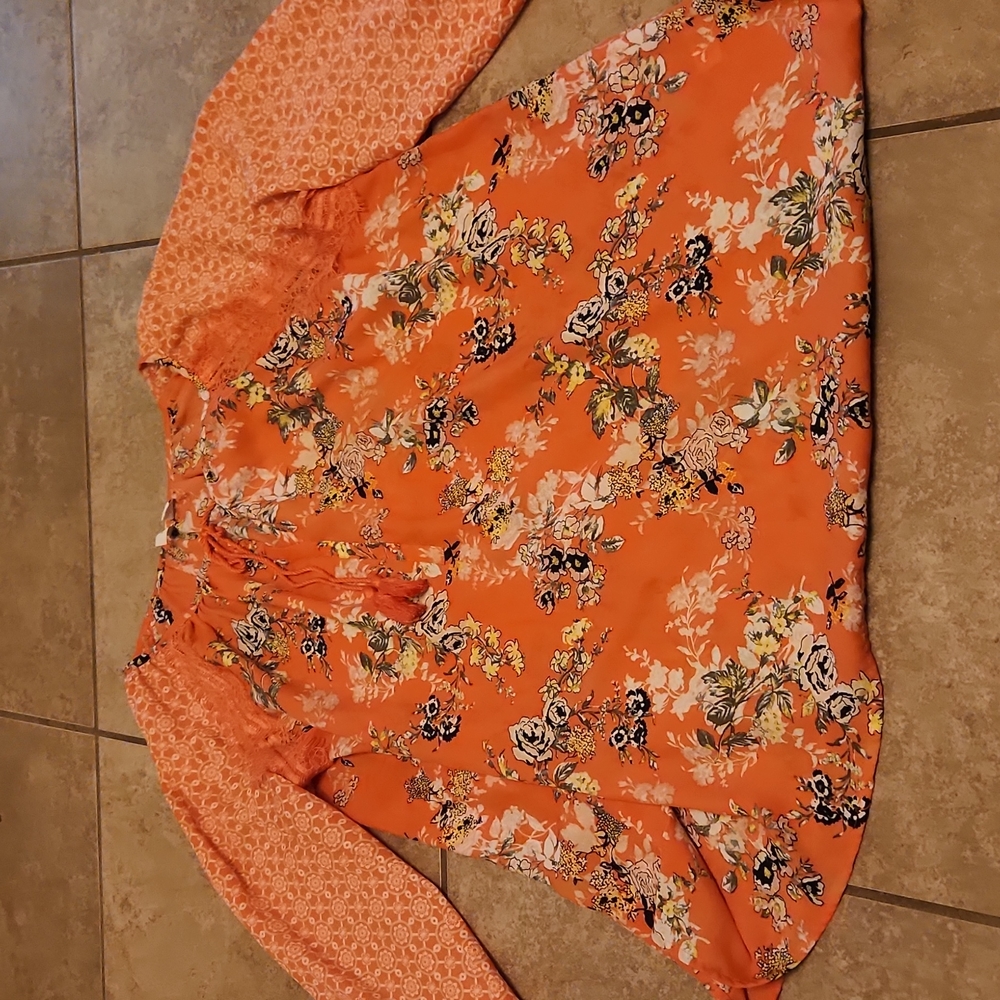 Est. 1946 Boho Peachy-Orange Floral Geo Flowy Tunic Top w/ Cinched 3/4 Sleeves